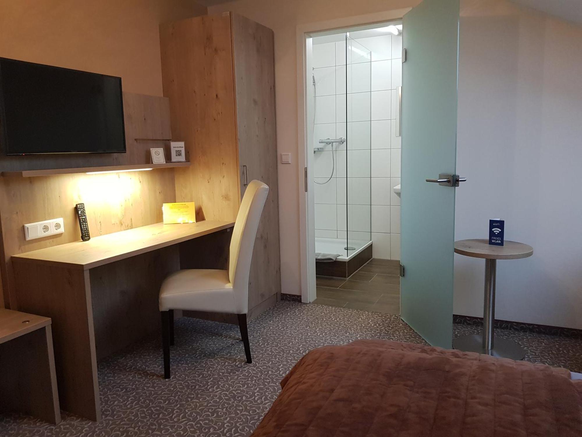 Hotel Landgasthof Hirsch Marktlustenau Экстерьер фото